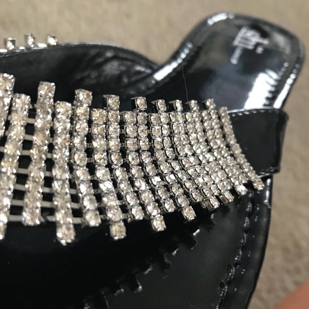 Fancy Black Flip Flops with Jewel Bands - Picture 3 of 6